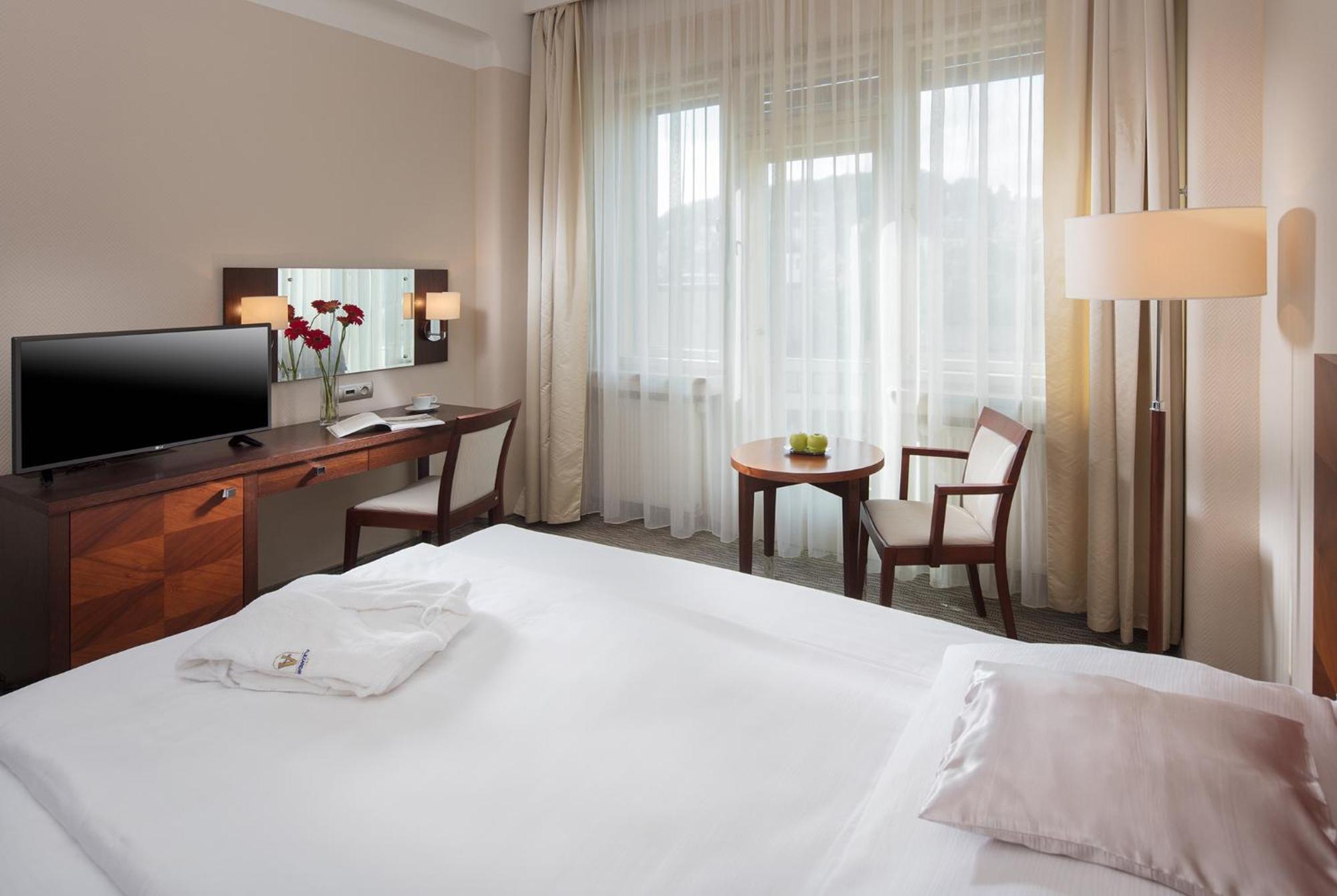 Alexandria Spa & Wellness Hotel Luhacovice Luaran gambar