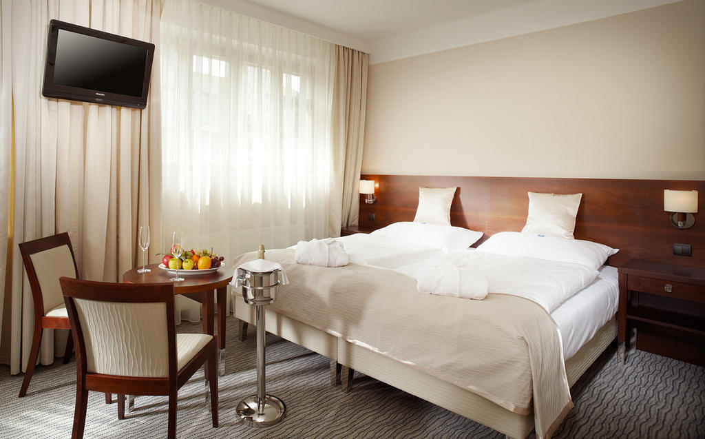 Alexandria Spa & Wellness Hotel Luhacovice Bilik gambar